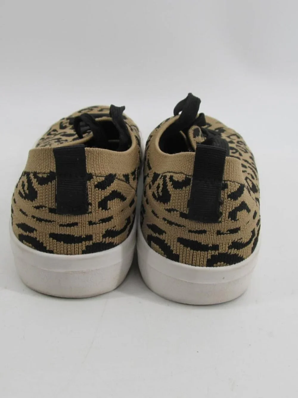 Leopard Animal Print Women's Lace Sneakers Slip on Size 11 Shoes Jelly Pop